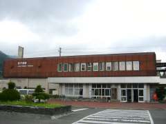 �i�q�V�[���w